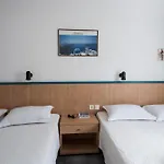 Sun -rise 公寓 佩里萨