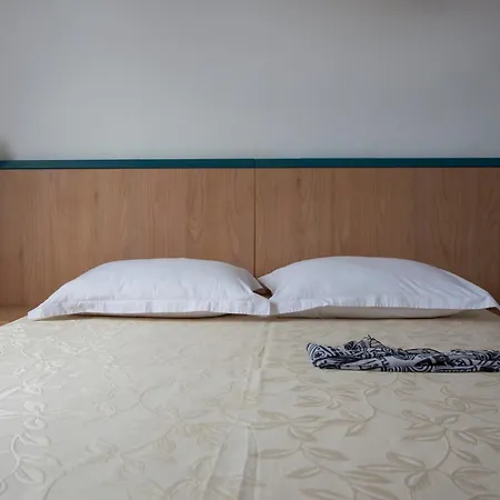 Sun -rise Apartment *