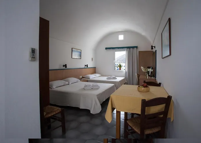 Sun -rise Apartment Perissa (Santorini)